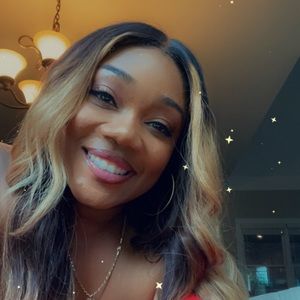 Meet your Posher, Serena